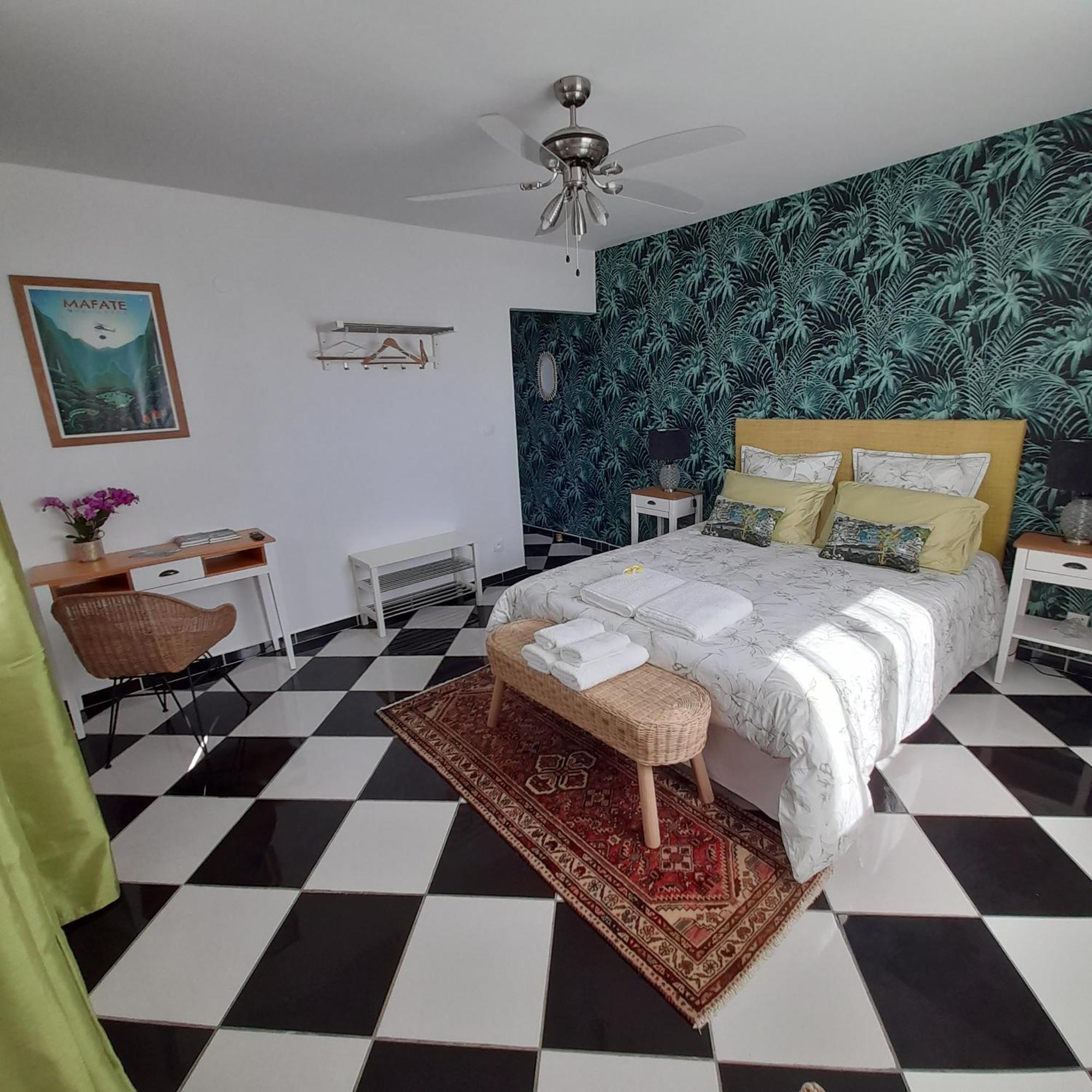 Villa Garriga Le Bois de Nefles  Bilik gambar